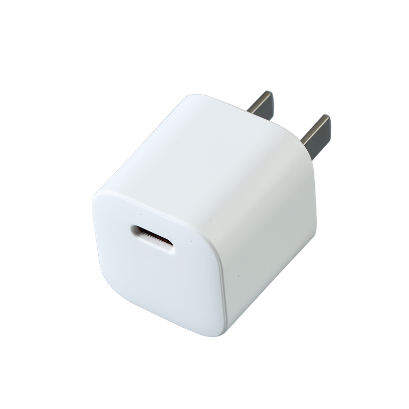20W 1C small size walll charger 